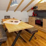 Dahoamsei Apartmán *